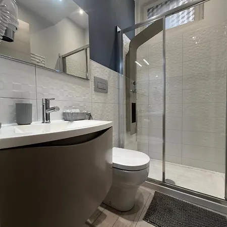 Bed & Breakfast Gate Tower 3*